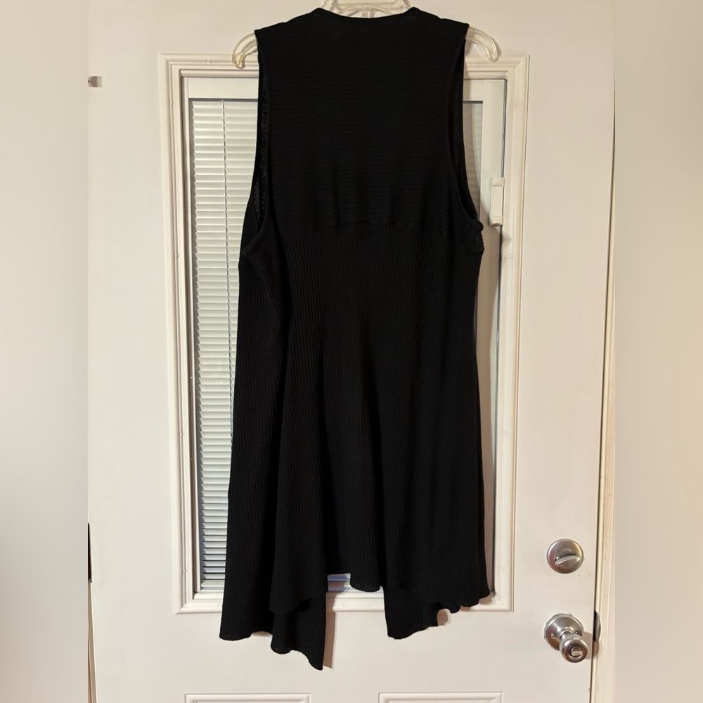 Signature Studio Black Ribbed Sweater - Picture 6 of 7